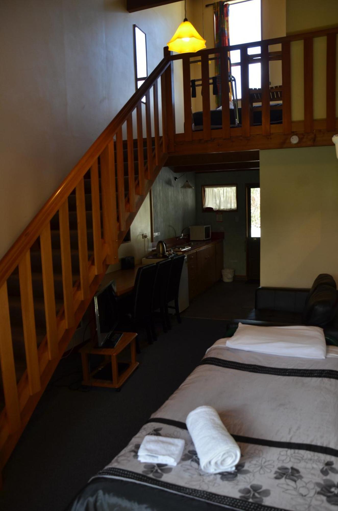 Larchwood Motel Hanmer Springs Room photo