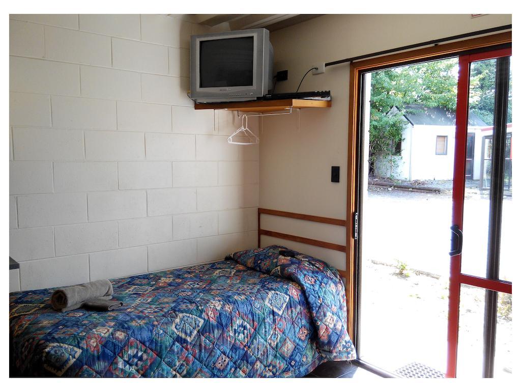 Larchwood Motel Hanmer Springs Room photo