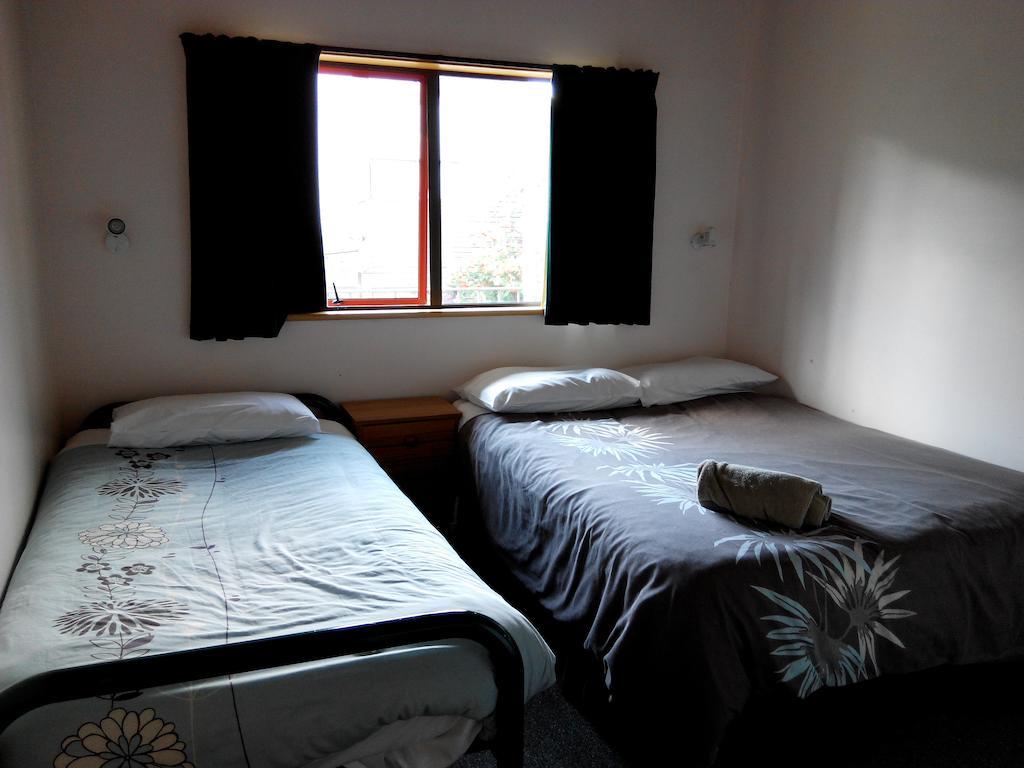 Larchwood Motel Hanmer Springs Room photo